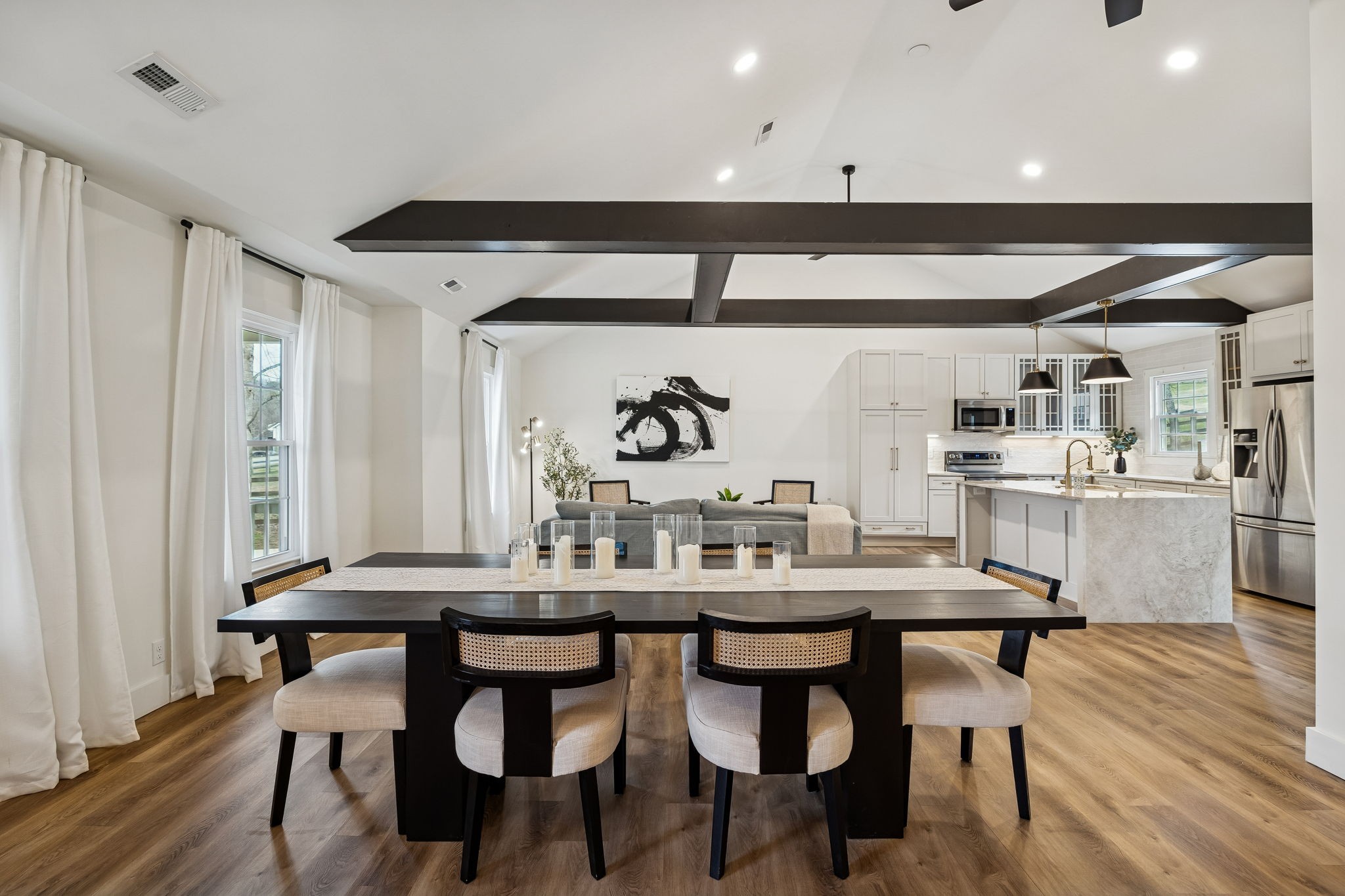670 North Ridge Road Columbia, TN 38401 - Photo 7 of 45 a dining room with furniture and window