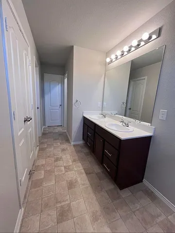 $275,000 | 2212 Greystone Drive, Denton, TX 76207