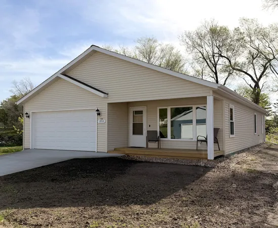 $279,900 | 1955 Bud Road, Windom, MN 56101