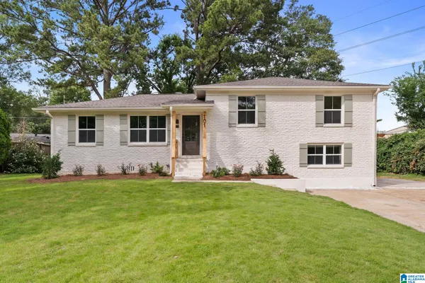 $679,900 | 101 Ridgemoor Drive, Homewood, AL 35209