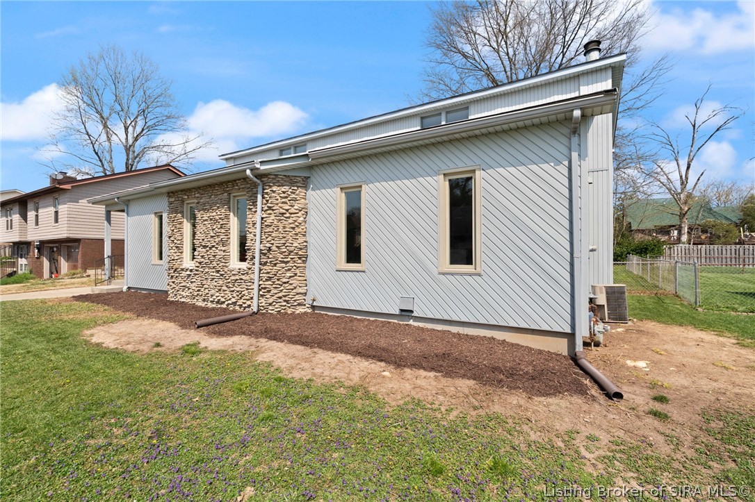 3015 Creek Ridge Drive New Albany, IN 47150 - Photo 47 of 48