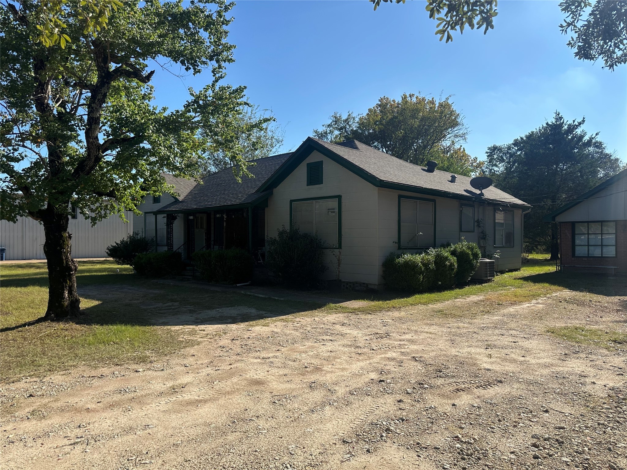 312b Prospect Drive Trinity, TX 75862 - Photo 5 of 23 a view of backyard of house