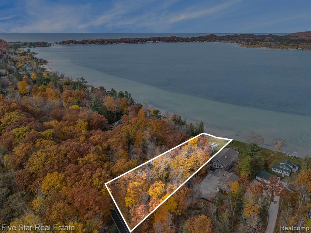 3162 Crescent Beach Road Manistee, MI 49660 - Photo 30 of 32
