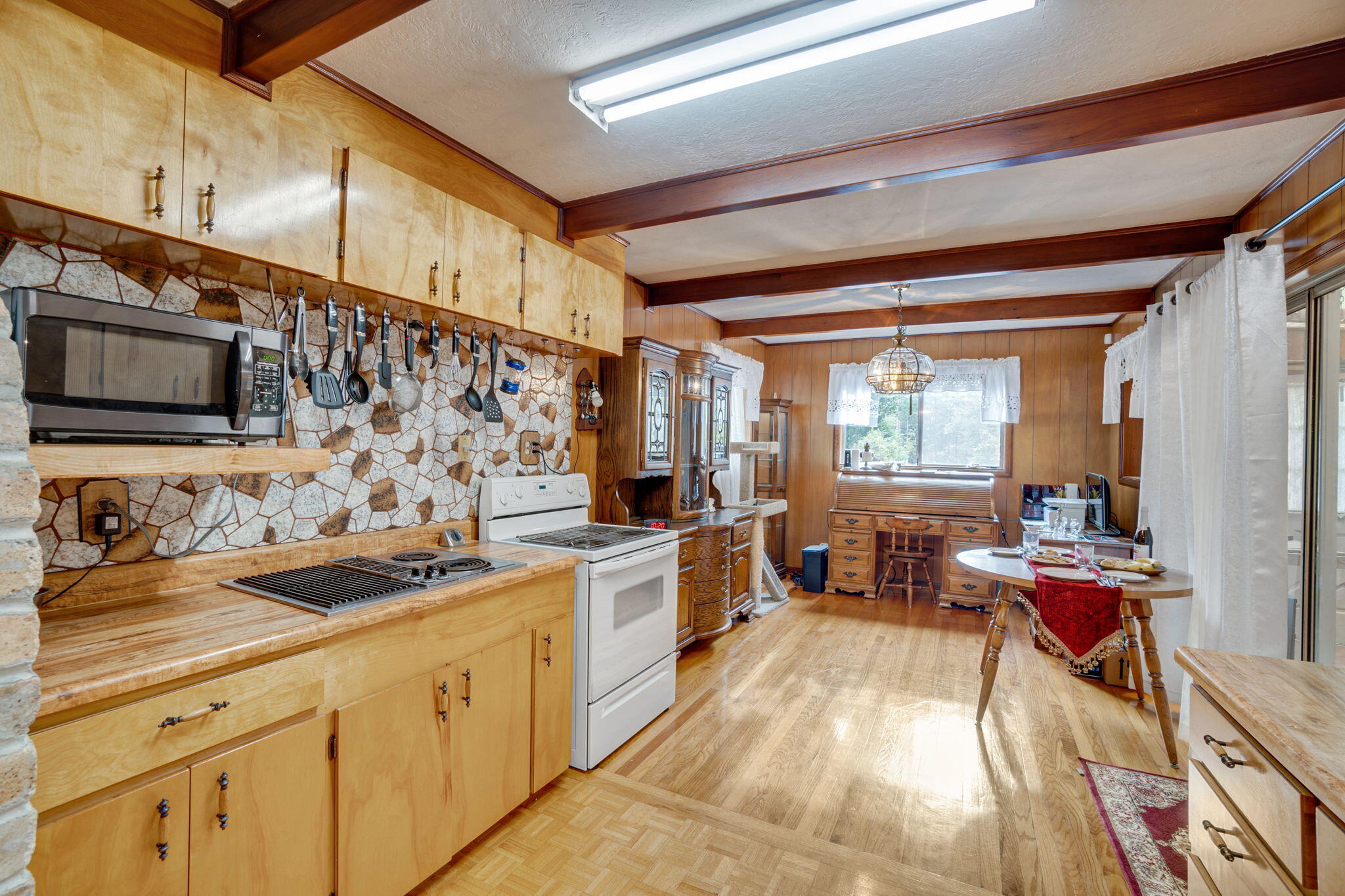 3360 Pigeon Point Road Eureka, CA 95503 - Photo 16 of 68