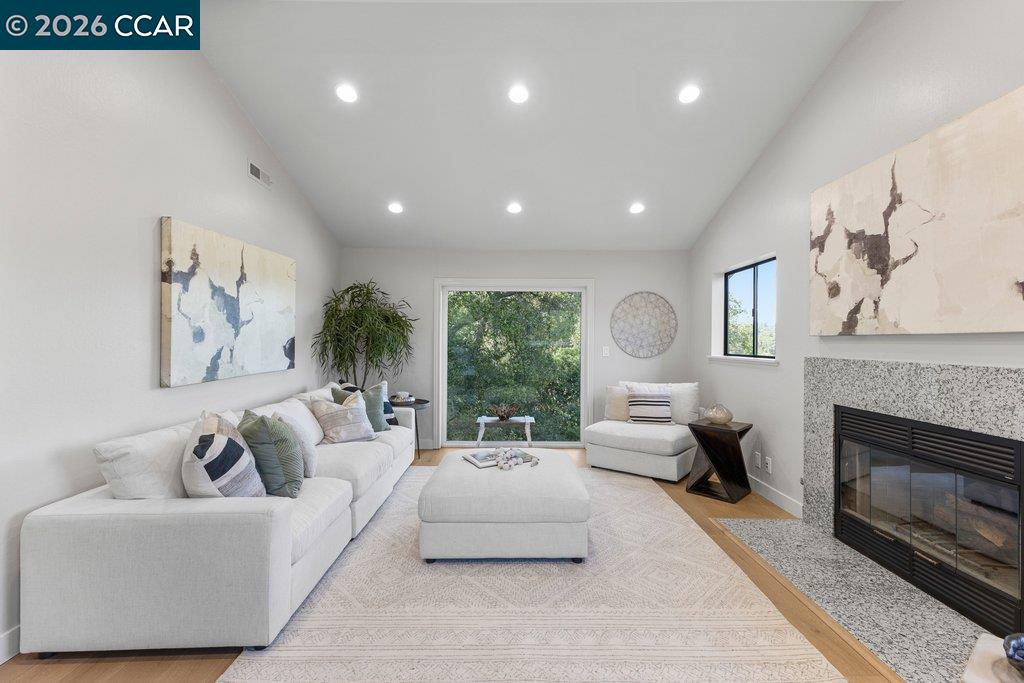 14 Springhill Lane Lafayette, CA 94549 - Photo 26 of 53