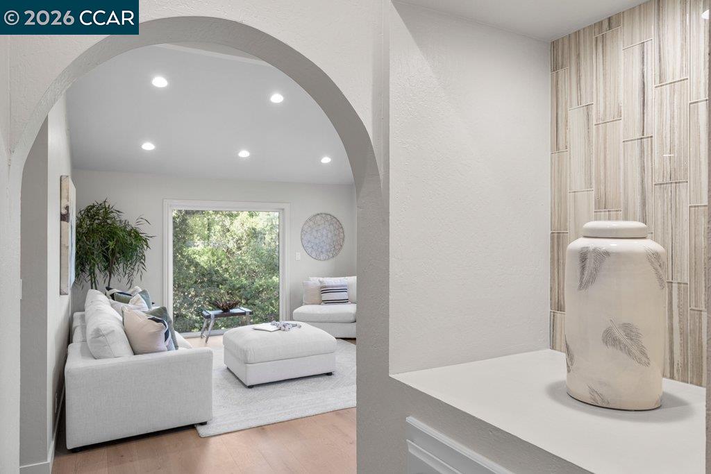 14 Springhill Lane Lafayette, CA 94549 - Photo 28 of 53