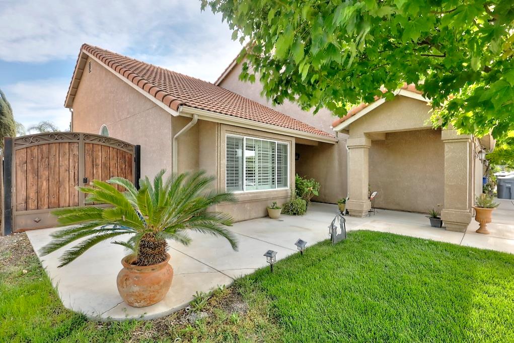 1977 Stocking Street Dos Palos, CA 93620 - Photo 5 of 65