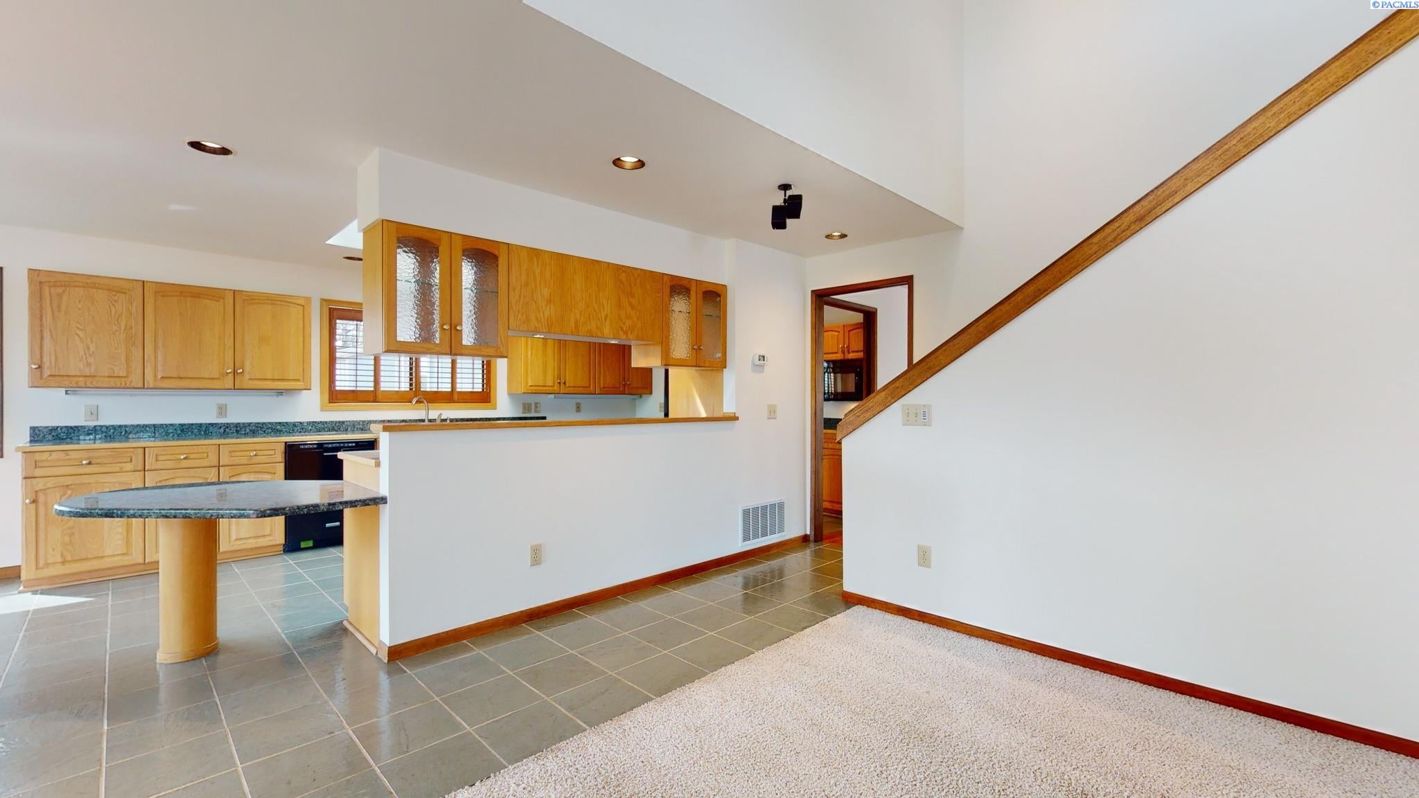 254 Brayton Road Pullman, WA 99163 - Photo 13 of 38 Gallery Image 13