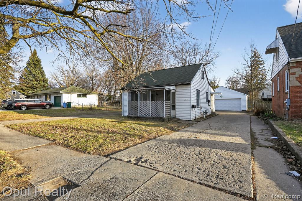 522 East Cavanaugh Road Lansing, MI 48910 - Photo 24 of 26 Gallery Image 24