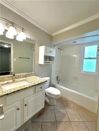 $1,650 | 346 Carpenter Drive Northeast, Unit 4, Atlanta, GA 30328