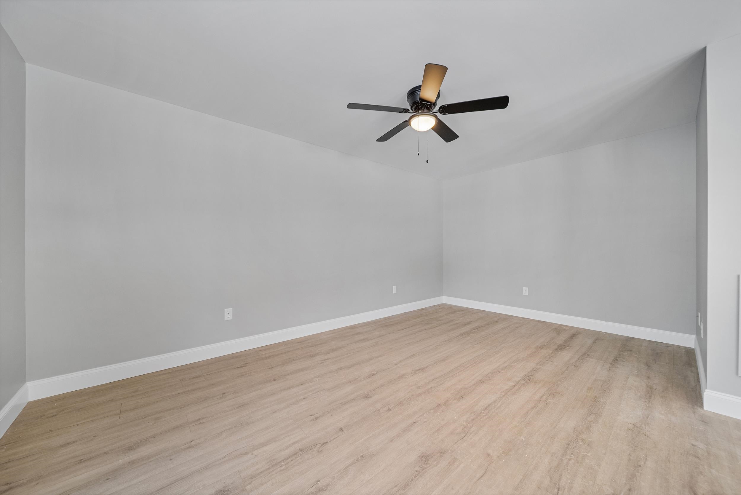 142 South Main Street, Unit B Troy, NH 03465 - Photo 14 of 22