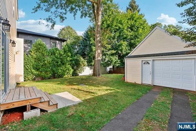 a view of backyard of house