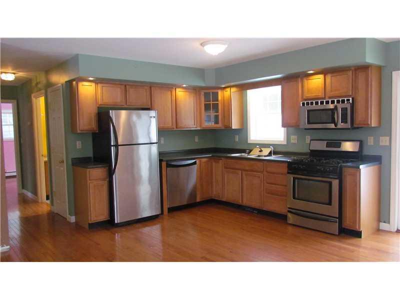 75 Bull Run Road Wales, ME 04280 - Photo 5 of 18 Kitchen.