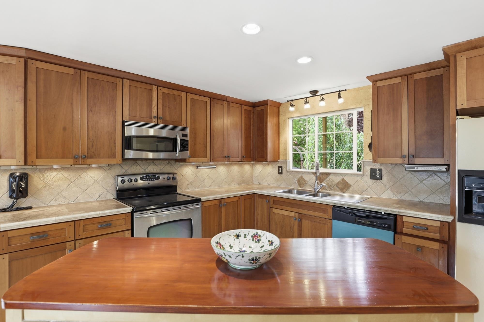 6421 South Dorset Road Spokane, WA 99224 - Photo 8 of 50