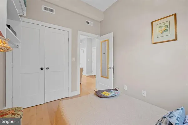 $324,900 | 833 19th Street Northeast, Unit 3, Washington, DC 20002
