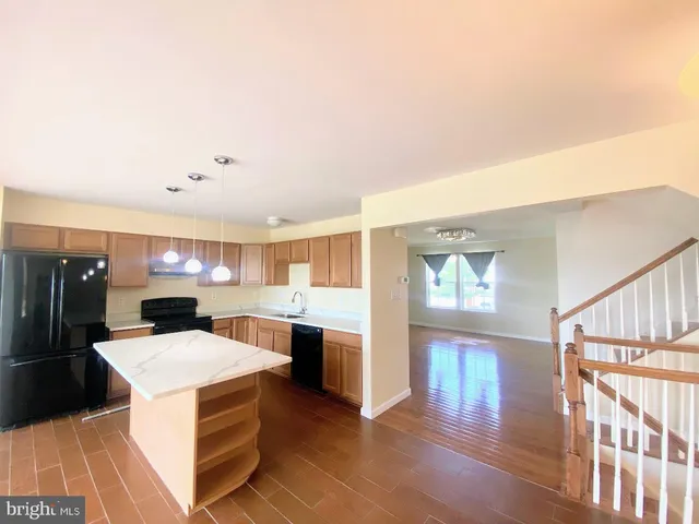 $2,700 | 172 South Savanna Drive, Pottstown, PA 19465