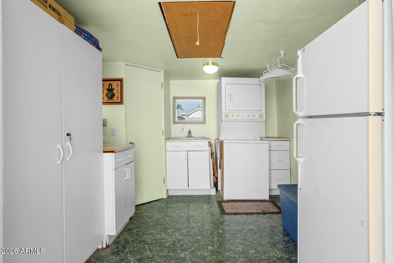 17200 West Bell Road, Unit 812 Surprise, AZ 85374 - Photo 13 of 16 812 11