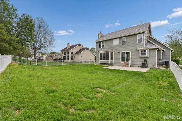 $390,000 | 456 White Chapel Drive, O'Fallon, MO 63368