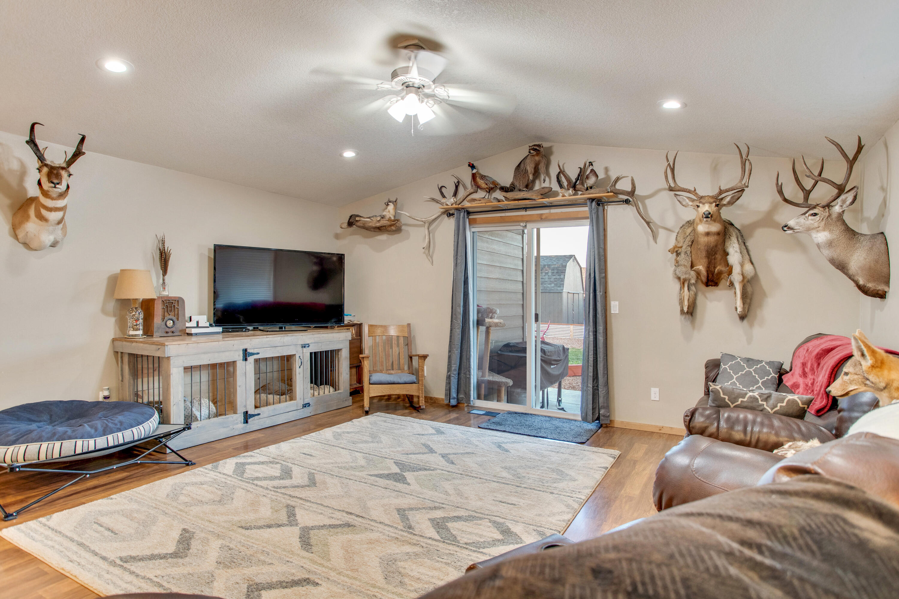 394 Center Ridge Drive Culver, OR 97734 - Photo 11 of 31 mmayphoto-3012-mmayphoto-3018(2)
