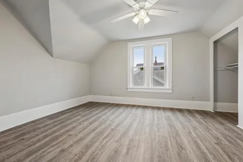 $195,000 | 1222 Summit Avenue, Racine, WI 53404
