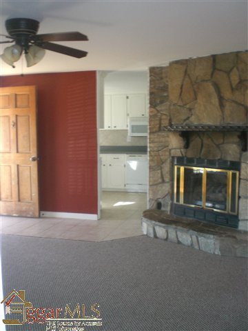 236 Dillard Road Duncan, SC 29334 - Photo 5 of 13 Gallery Image 5