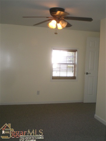 236 Dillard Road Duncan, SC 29334 - Photo 9 of 13 Gallery Image 9