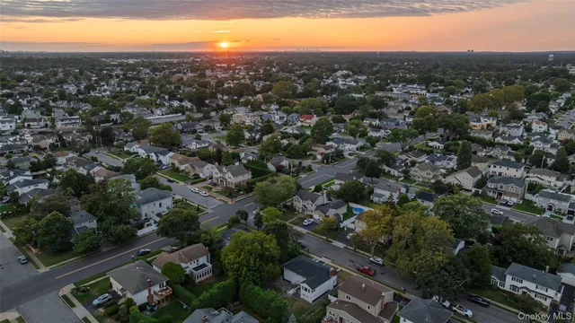 a picture of a bench in a white building