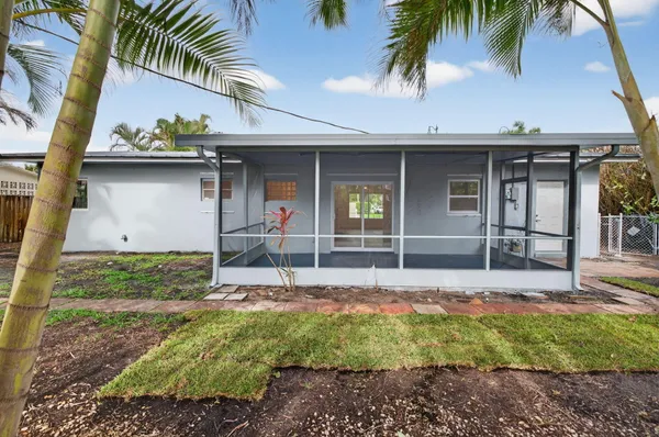 $465,000 | 3140 Northeast 9th Avenue, Pompano Beach, FL 33064