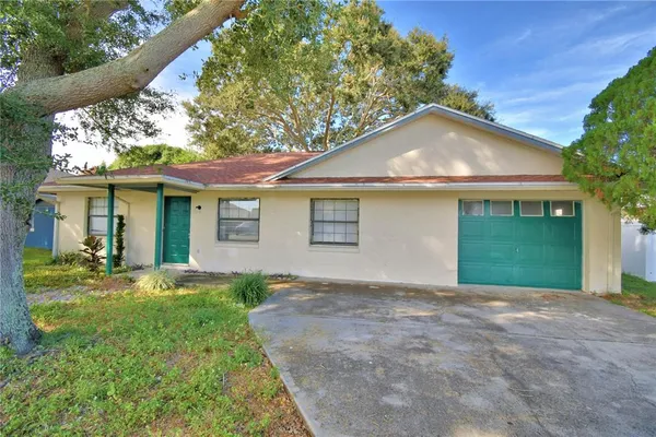 $215,000 | 373 Lake Daisy Circle, Winter Haven, FL 33884