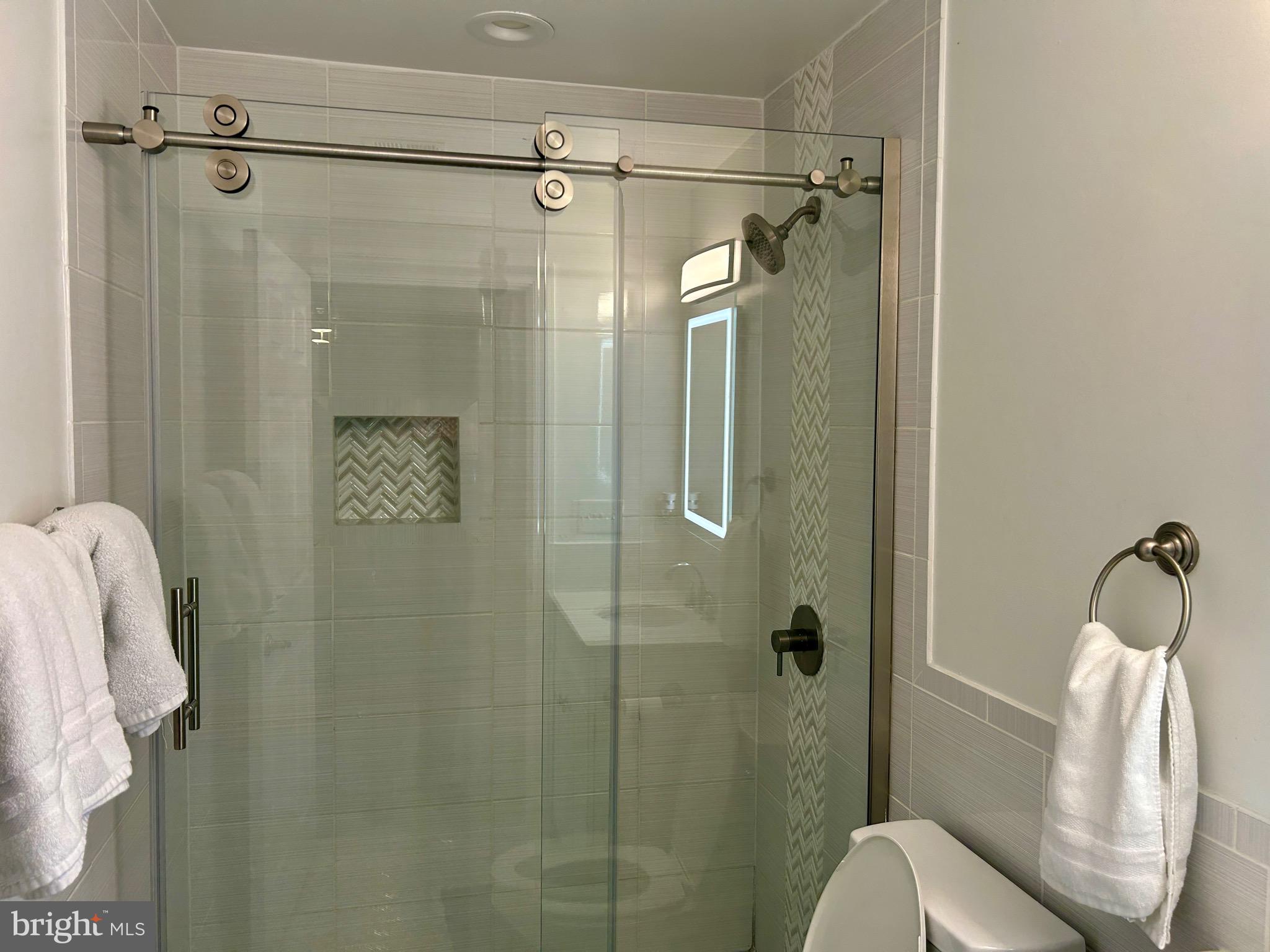 1069 Gardenview Loop, Unit 303 Woodbridge, VA 22191 - Photo 32 of 47