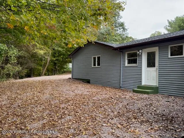 $415,000 | 1598 State Route 6, Factoryville, PA 18419