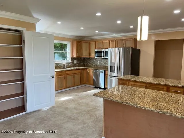 $415,000 | 1598 State Route 6, Factoryville, PA 18419