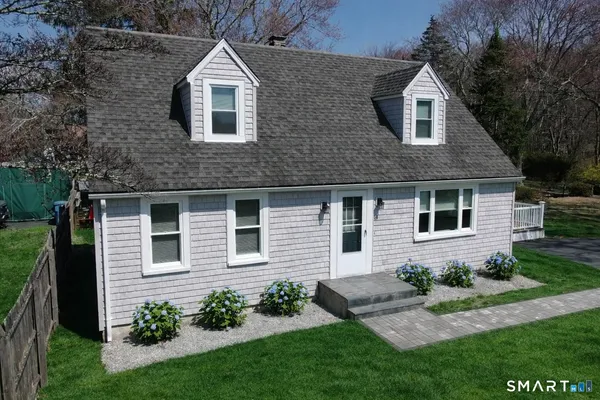 $479,000 | 4 Anita Avenue, Waterford, CT 06385