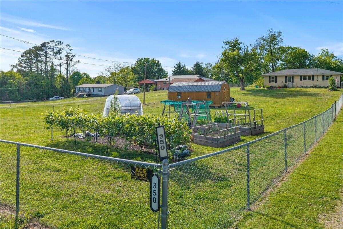 350 Stephens Road Greenback, TN 37742 - Photo 27 of 36