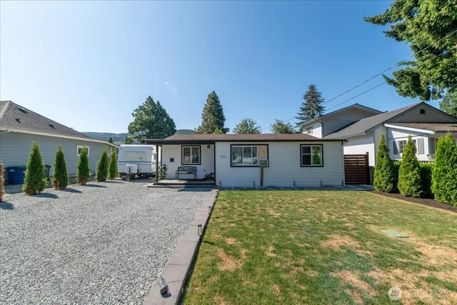 $499,000 | 533 Fidalgo Street, Sedro-Woolley, WA 98284