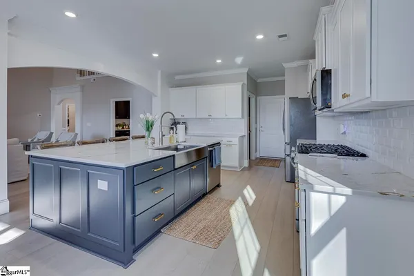 $889,900 | 115 Rickys Path, Easley, SC 29642