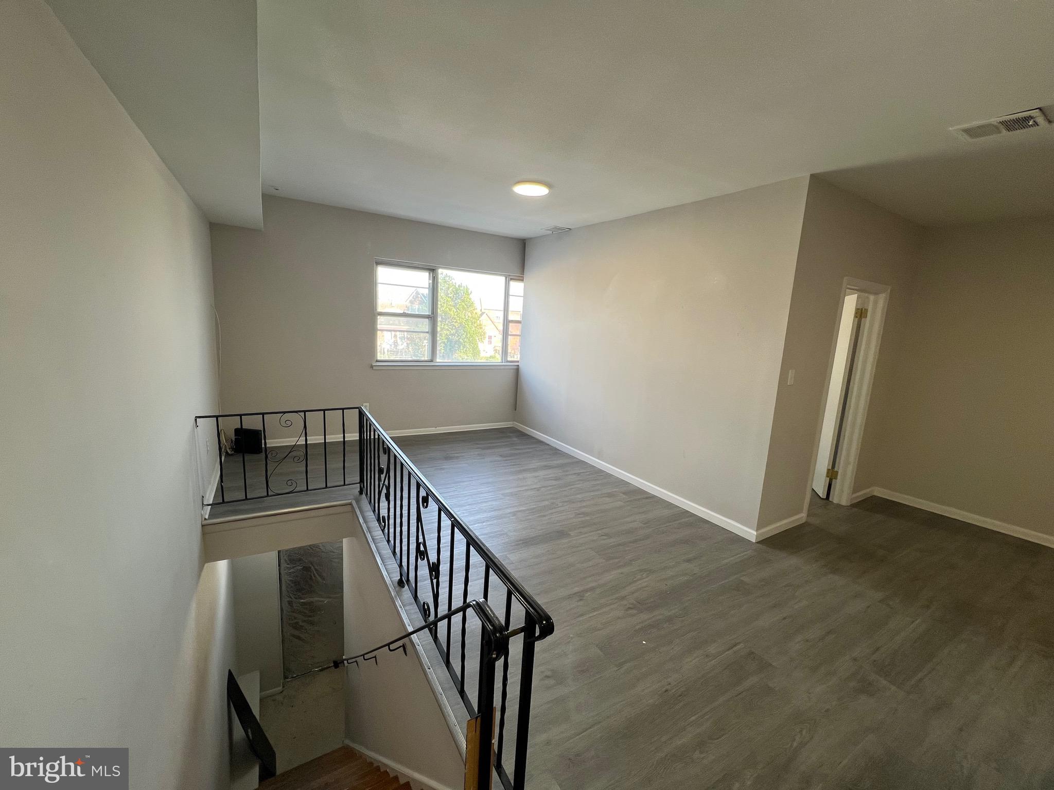 6718 Bustleton Avenue, Unit 2 Philadelphia, PA 19149 - Photo 11 of 12