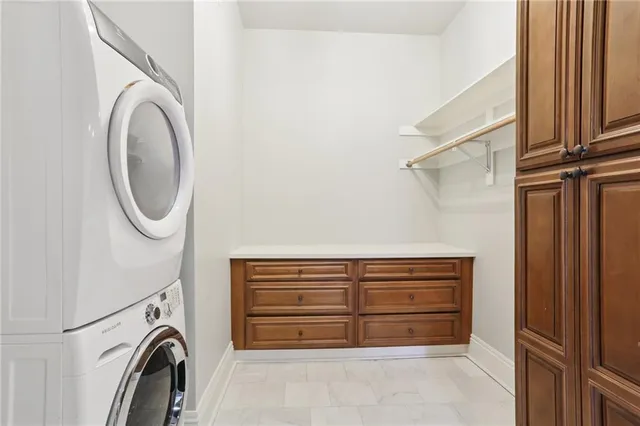 $1,399,500 | 922-24 Melpomene Street, New Orleans, LA 70130