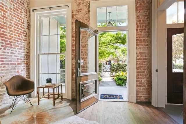 $1,399,500 | 922-24 Melpomene Street, New Orleans, LA 70130