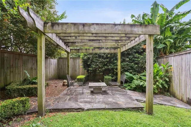 $1,399,500 | 922-24 Melpomene Street, New Orleans, LA 70130