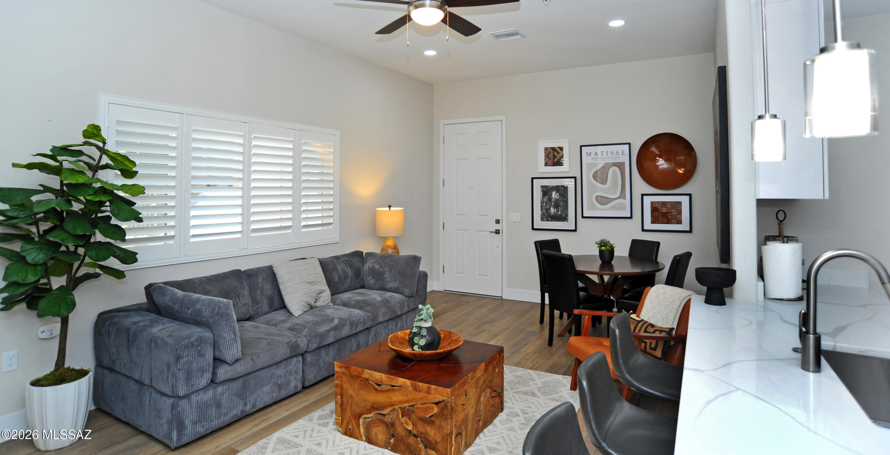 2040 East River Road, Unit 205 Tucson, AZ 85718 - Photo 4 of 33