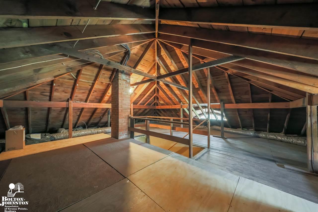 898 Westchester Road Grosse Pointe Park, MI 48230 - Photo 37 of 57