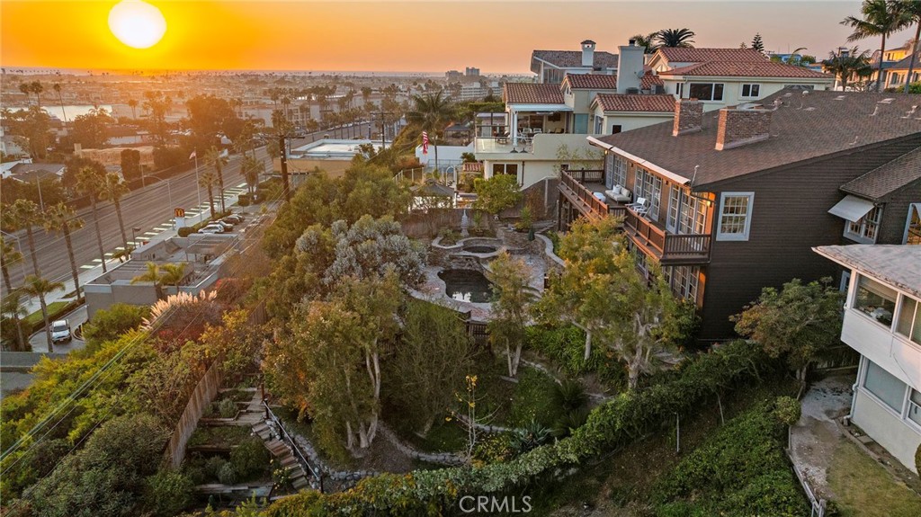 521 Kings Road Newport Beach, CA 92663 - Photo 45 of 48 Gallery Image 45