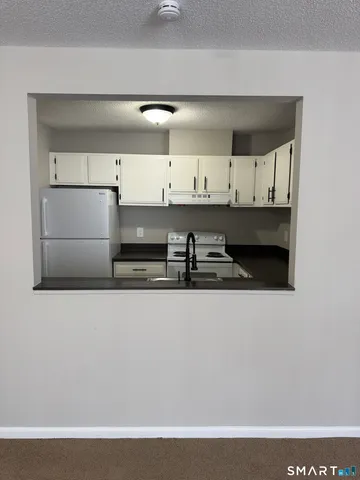 $2,000 | 175 Mill Pond Road, Unit 324, Hamden, CT 06514