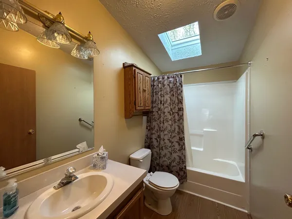 $65,000 | 2250 Sunrise Drive, Belvidere, IL 61008