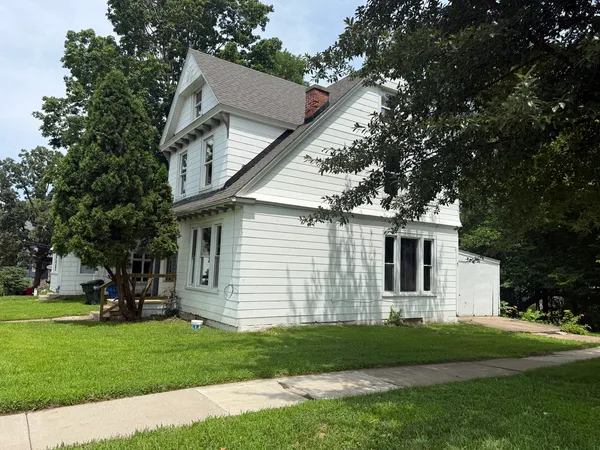 $175,000 | 1603 Arlington Avenue, Davenport, IA 52803