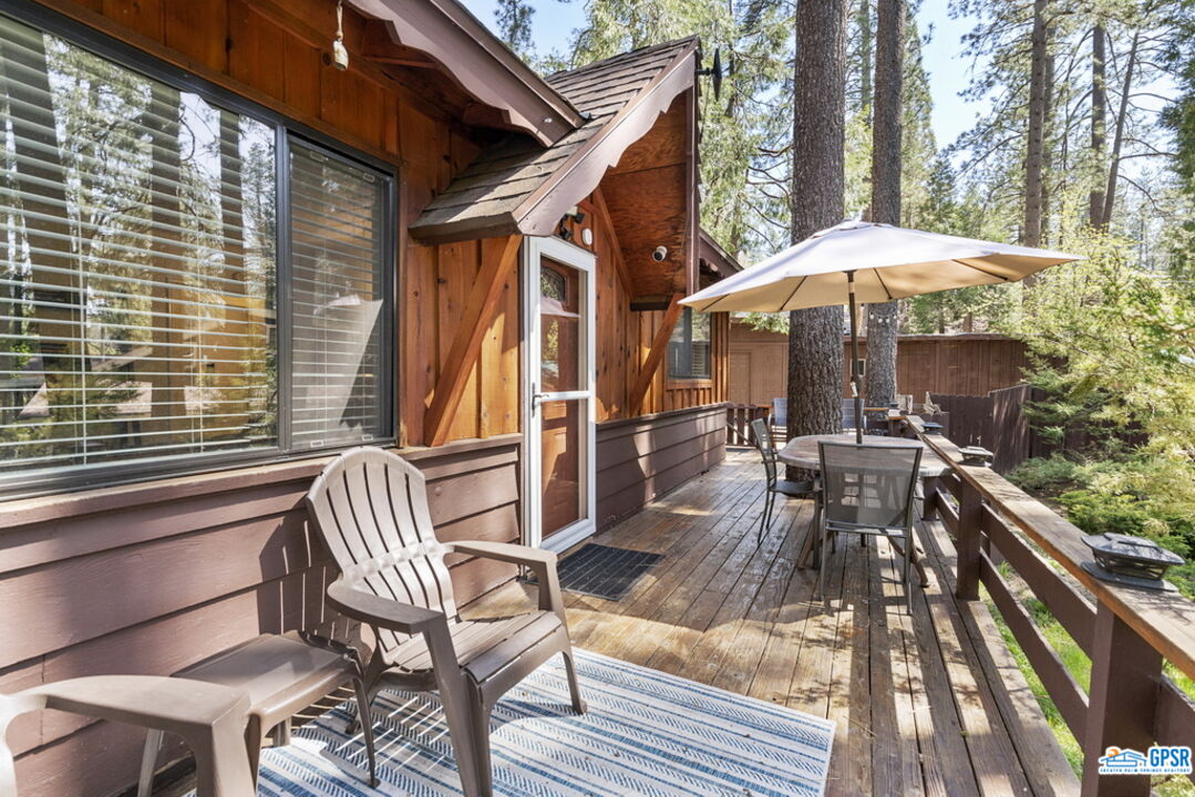 53335 Meadow Drive Idyllwild, CA 92549 - Photo 6 of 35 a view of balcony with outdoor seating