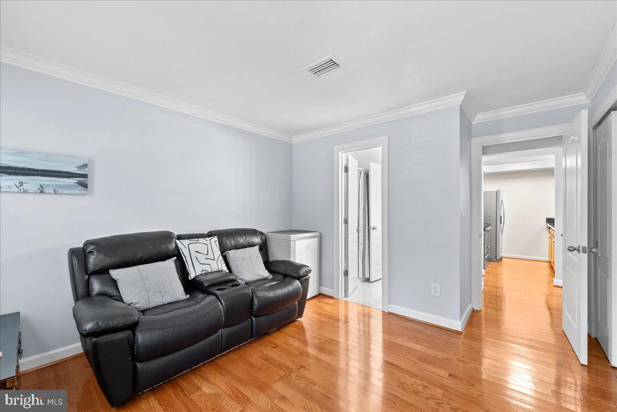 14901 Rydell Road, Unit 201 Centreville, VA 20121 - Photo 17 of 30