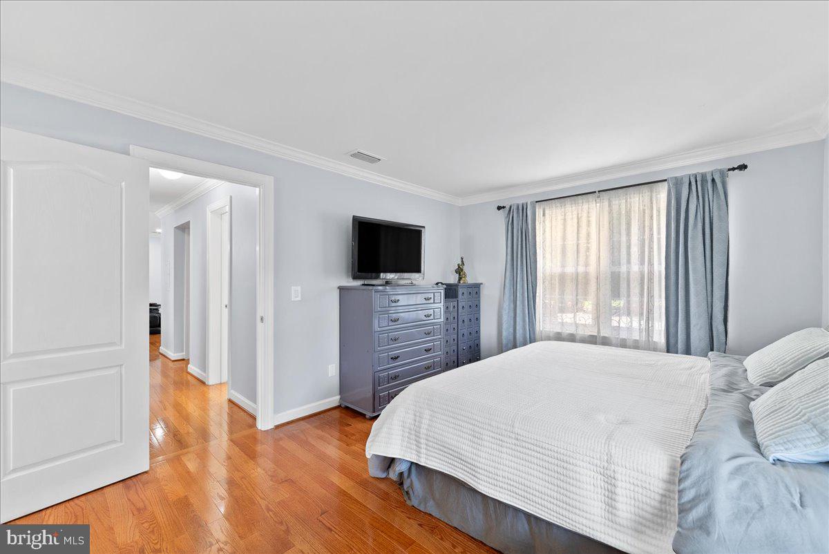 14901 Rydell Road, Unit 201 Centreville, VA 20121 - Photo 22 of 30