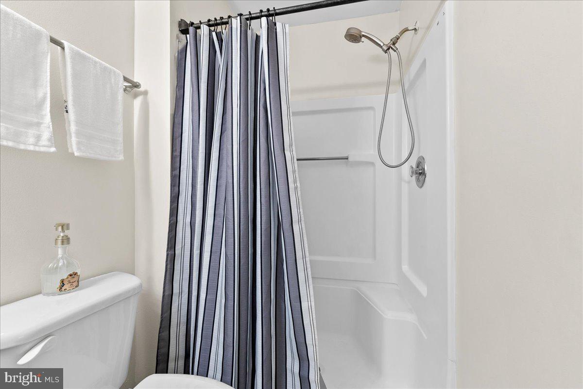 14901 Rydell Road, Unit 201 Centreville, VA 20121 - Photo 25 of 30